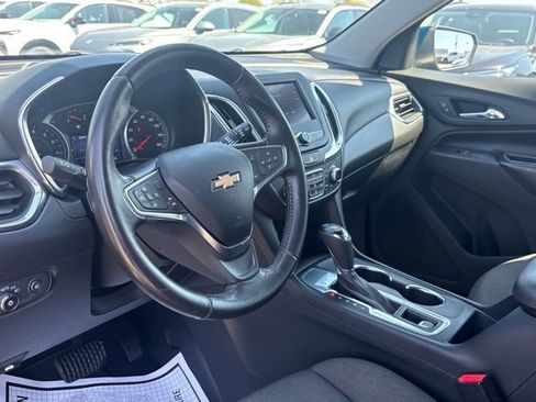 Used 2020 Chevrolet Equinox LT w/ Driver Convenience Package FWD image 13