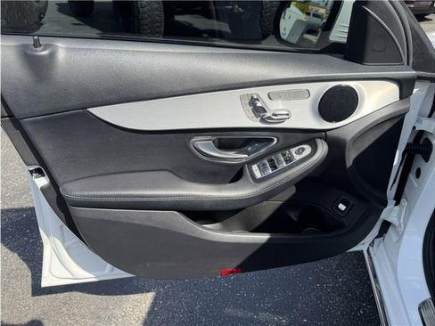 Used 2019 Mercedes-Benz C 300 Sedan w/ Premium Package image 15