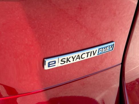 New 2026 MAZDA CX-90 Plug-In Hybrid w/ Preferred image 11