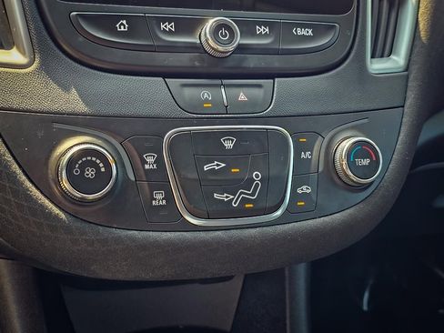 Certified 2021 Chevrolet Malibu LS image 23