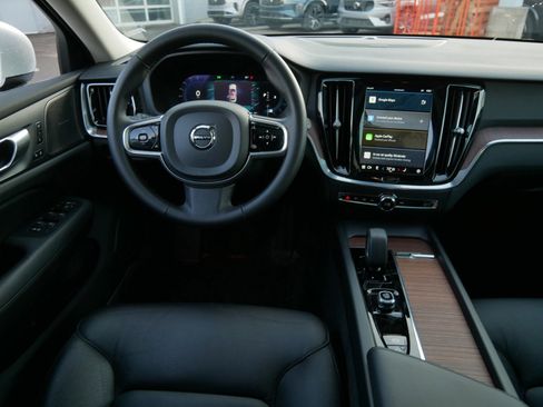 Used 2024 Volvo V60 B5 Cross Country Plus w/ Protection Package Premier image 11