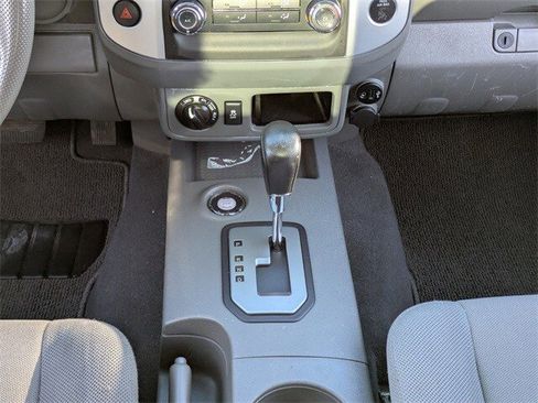 Used 2021 Nissan Frontier S image 20
