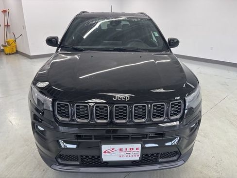 New 2026 Jeep Compass Latitude AWD/4WD image 2