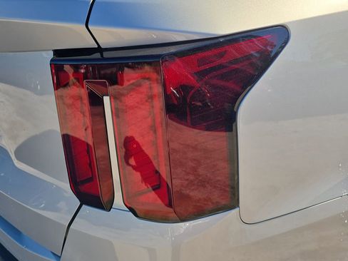 New 2026 Kia Sorento LX image 11