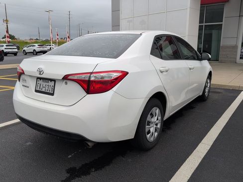 Used 2015 Toyota Corolla L FWD image 8