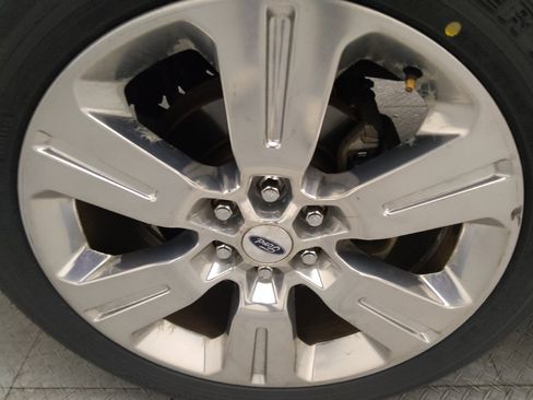 Used 2017 Ford F150 Limited AWD/4WD image 31