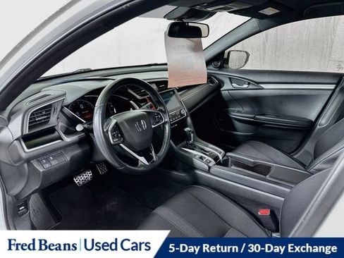 Used 2019 Honda Civic Sport image 11