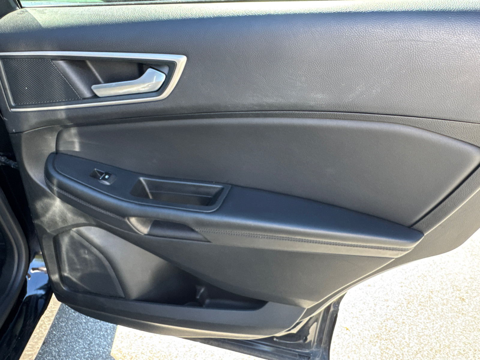 Used 2024 Ford Edge SEL AWD/4WD image 18