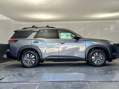 New 2026 Nissan Pathfinder SV w/ Lighting Package