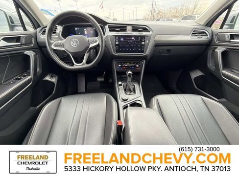 Used 2022 Volkswagen Tiguan SE image 20
