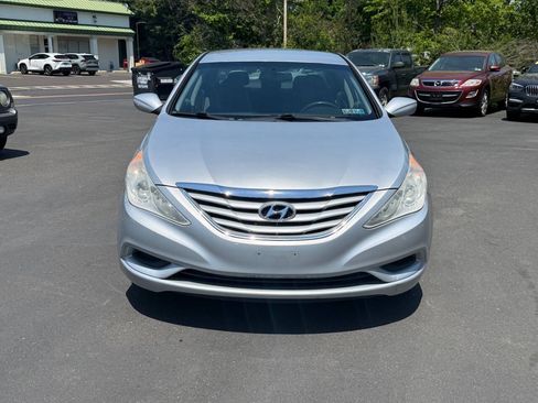 Used 2012 Hyundai Sonata GLS FWD image 3