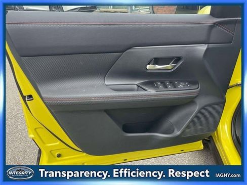 Certified 2025 Nissan Kicks SR image 16