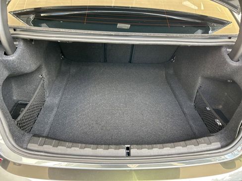 Used 2019 BMW 330i Sedan w/ M Sport Package image 33