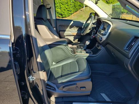 Used 2022 GMC Canyon Denali image 14