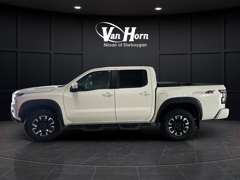 Used 2023 Nissan Frontier PRO-4X w/ Pro Convenience Package image 12