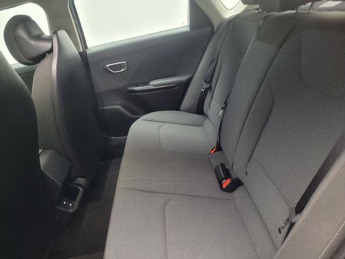 Used 2025 Kia K4 FWD image 18