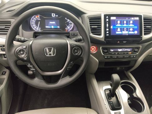Used 2018 Honda Pilot EX image 22