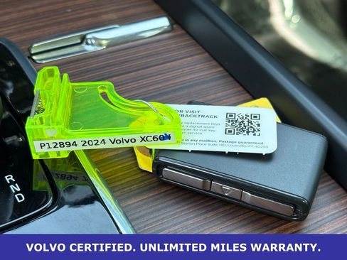 Certified 2024 Volvo XC60 B5 Plus w/ Protection Package Premier image 38