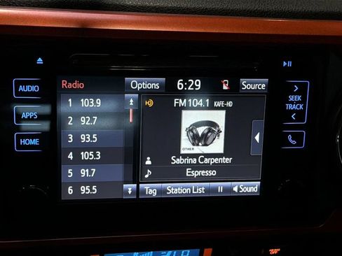 Used 2016 Toyota Tacoma SR5 AWD/4WD image 26