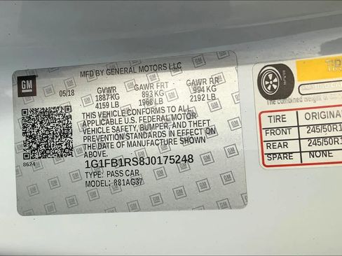 Used 2018 Chevrolet Camaro LT RWD image 33