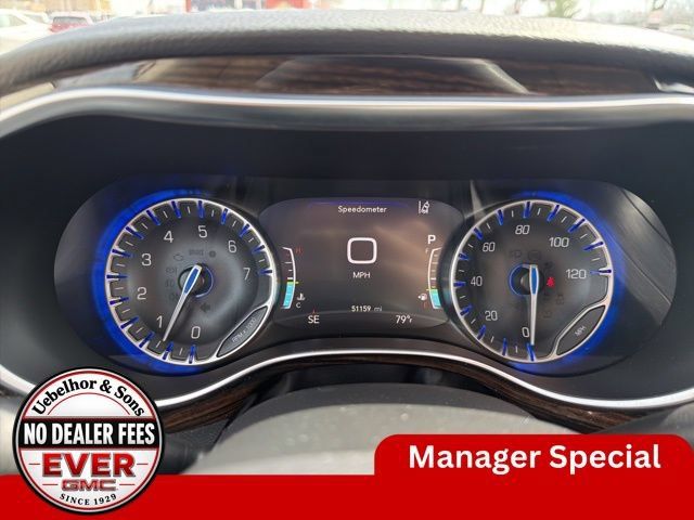 Used 2024 Chrysler Pacifica Limited FWD image 31