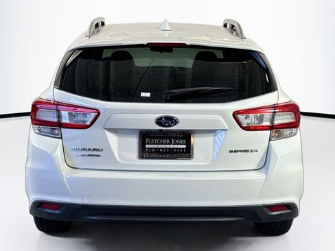 Used 2019 Subaru Impreza 2.0i Premium image 6