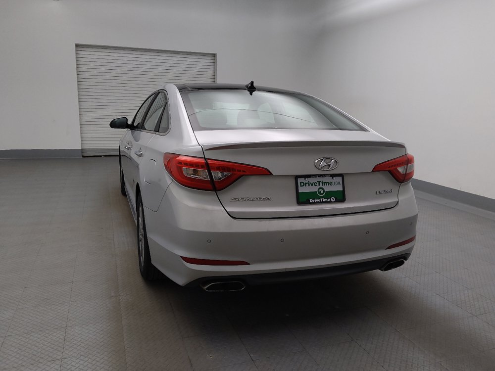 Used 2016 Hyundai Sonata Limited w/ Option Group 05 FWD image 6