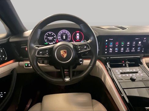 Used 2024 Porsche Panamera 4 AWD/4WD image 5
