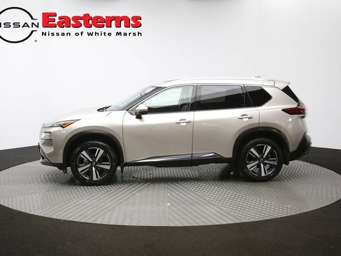 Used 2022 Nissan Rogue SL w/ SL Premium Package image 80