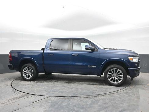 Used 2022 RAM 1500 Laramie AWD/4WD image 9