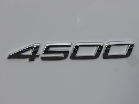 New 2025 Mercedes-Benz Sprinter 4500 image 8