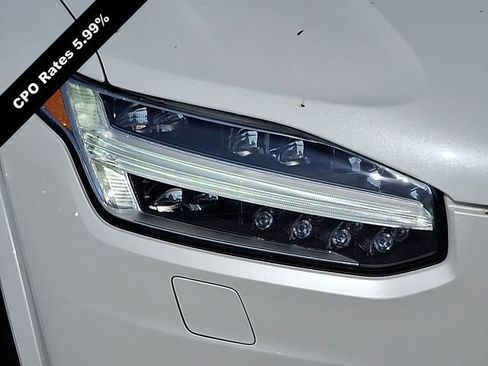 Certified 2024 Volvo XC90 B5 Plus w/ Protection Package Premier AWD/4WD image 11