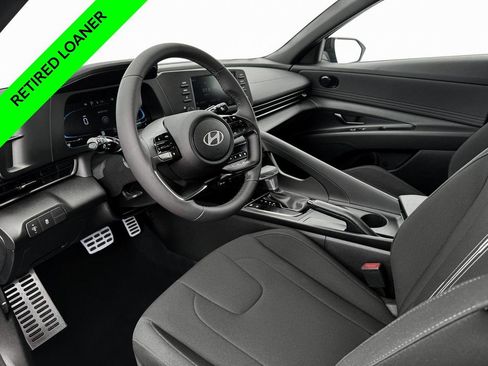 New 2025 Hyundai Elantra Sport image 15
