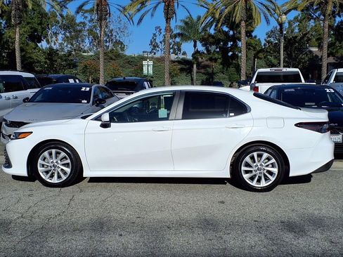 Used 2023 Toyota Camry LE FWD image 2