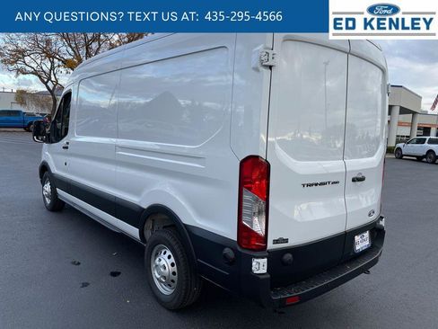 New 2026 Ford Transit 250 148 Medium Roof RWD image 23