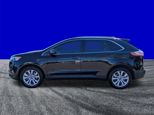 Used 2022 Ford Edge Titanium AWD/4WD image 7