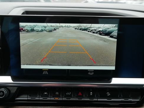 Used 2023 Chevrolet Silverado 1500 LT Trail Boss w/ Protection Package image 27