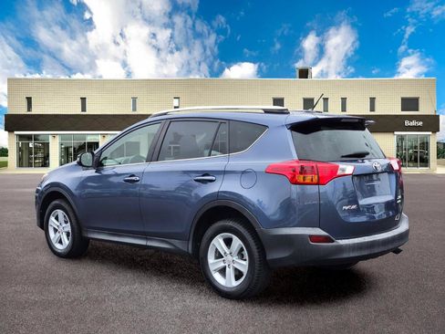 Used 2014 Toyota RAV4 XLE AWD/4WD image 5