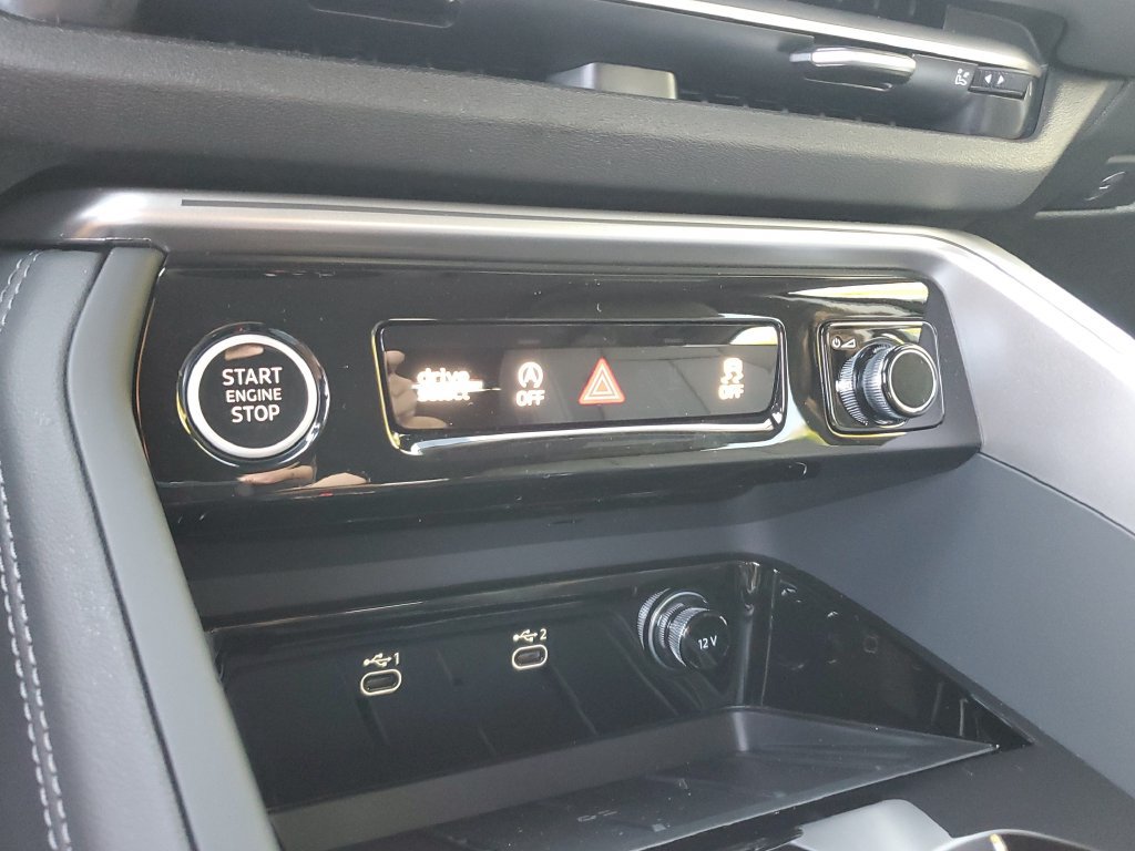 New 2026 Audi Q5 Premium Plus AWD/4WD image 30
