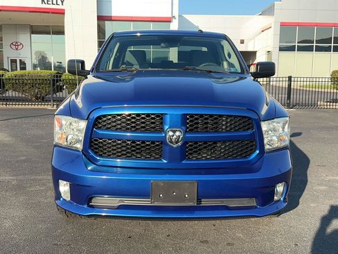 Used 2017 RAM 1500 Express AWD/4WD image 2