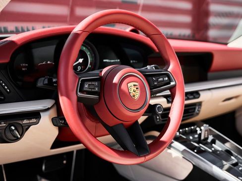 Used 2021 Porsche 911 Targa 4S image 40