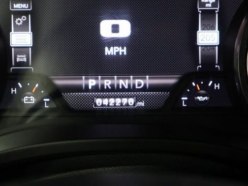 Used 2023 RAM 1500 Laramie AWD/4WD image 41