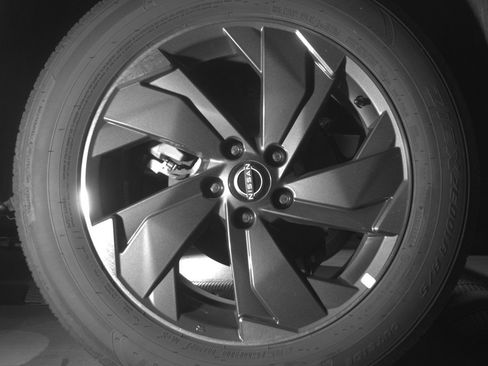 Used 2025 Nissan Rogue SV image 15