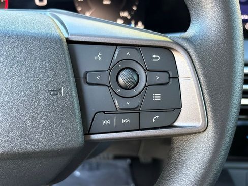 New 2026 Nissan Sentra SV FWD image 17
