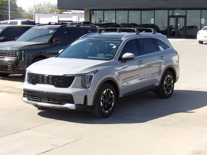 New 2026 Kia Sorento S w/ S Panoramic Sunroof Package