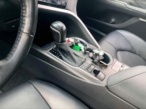 Used 2023 Toyota Camry XLE w/ Navigation Package FWD image 14