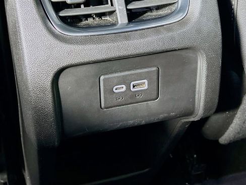 Used 2024 Chevrolet Blazer LT image 33