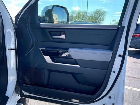 Used 2023 Toyota Tundra Limited AWD/4WD image 24