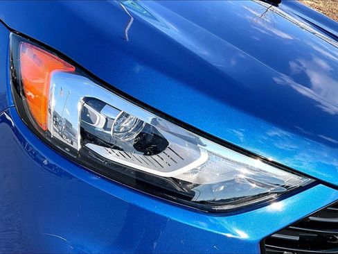 Certified 2022 Ford Edge SE w/ Black Appearance Package image 33