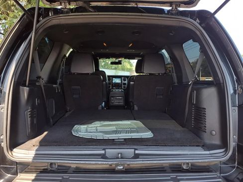 Used 2017 Ford Expedition Limited RWD image 23